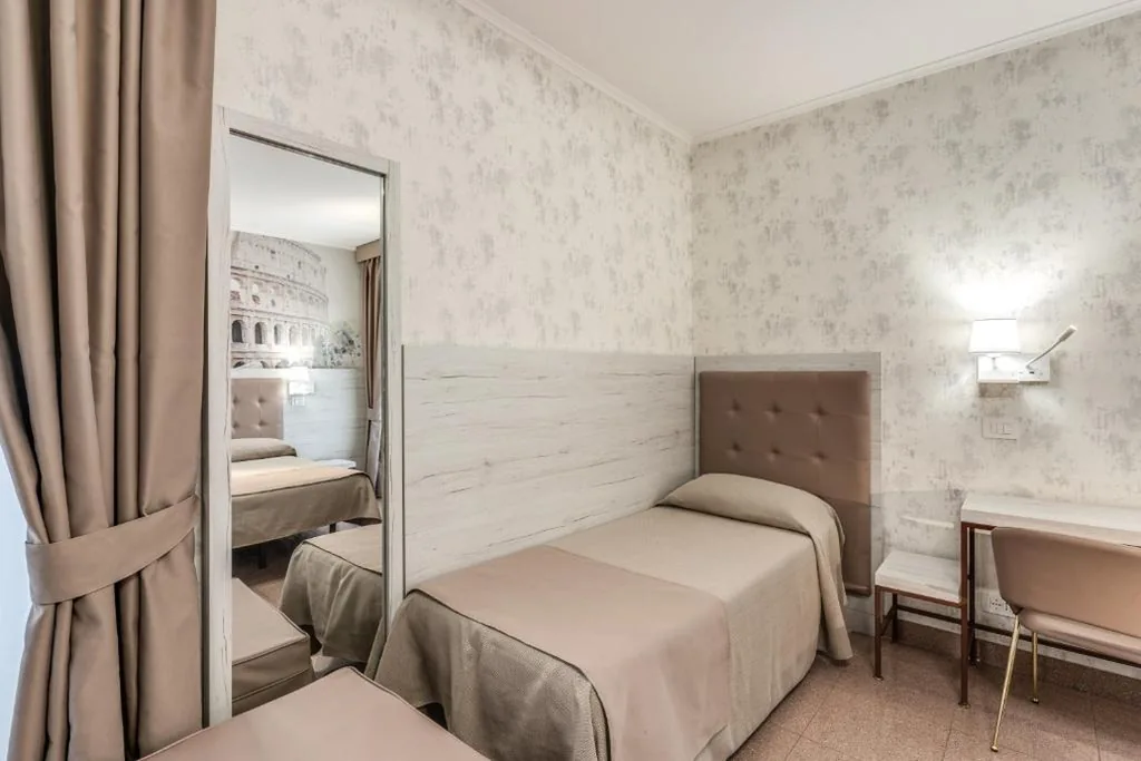 Superior Single Room — Hotel Milo