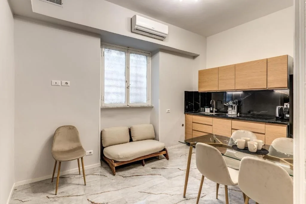 Superior Single Room — Lilith’s Domus