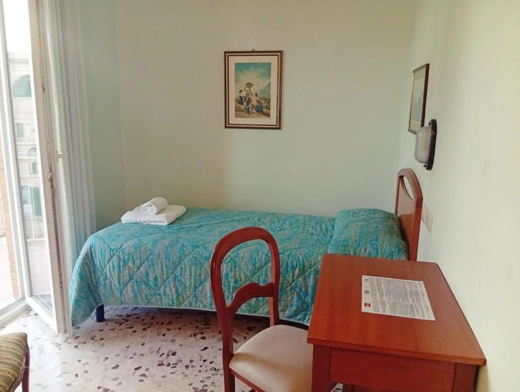 Single Room — Villa Fatima, Casa per Ferie