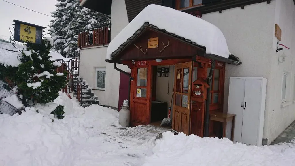 Standard Twin Room with Mountain View — B&B Maison Odille