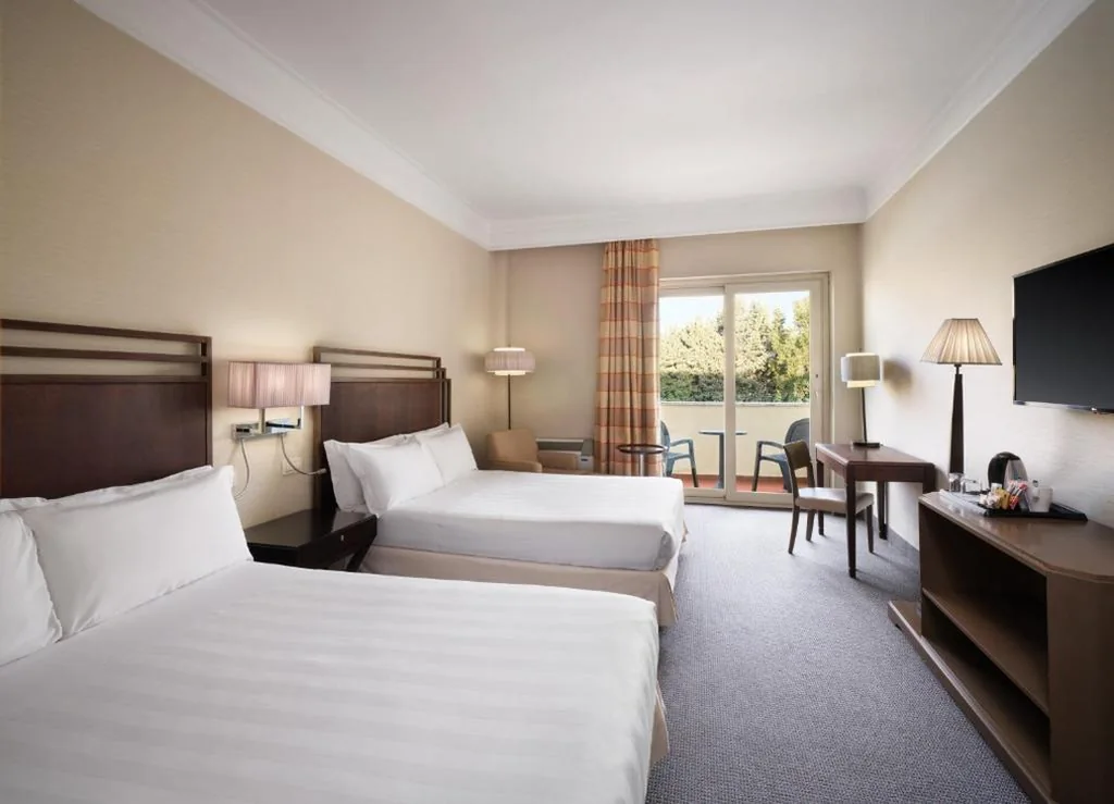 Camera Standard Doppia con Letti Singoli — Crowne Plaza Rome St. Peter’s by IHG
