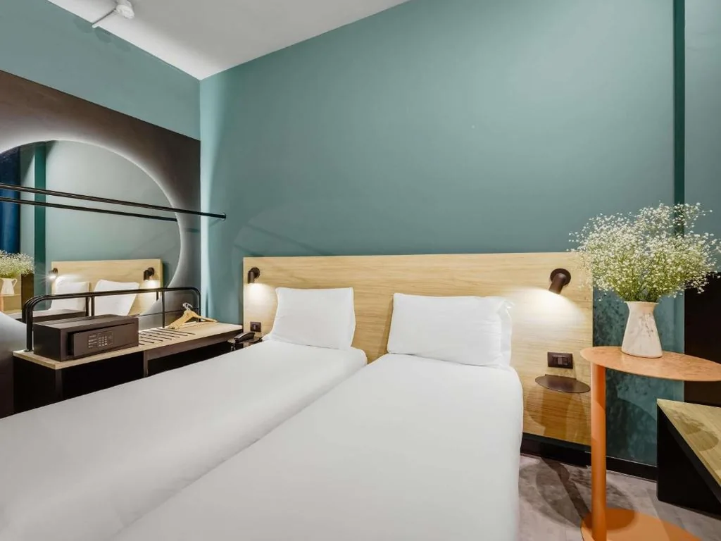 Camera Standard Doppia con Letti Singoli — Ibis Styles Roma Aurelia