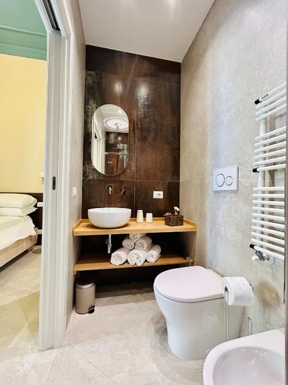 Standard Double/Twin Room — Aura Roma