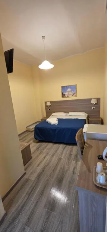 Camera Standard Matrimoniale/Doppia con Letti Singoli — HC Accomodation Corallo