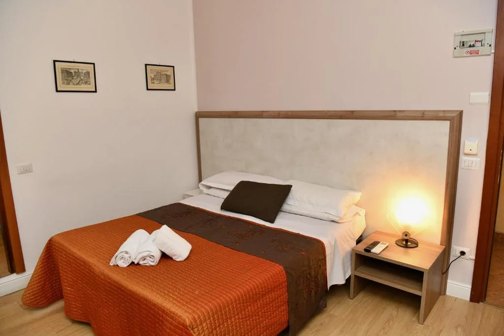 Standard Double/Twin Room — Hotel Anacapri