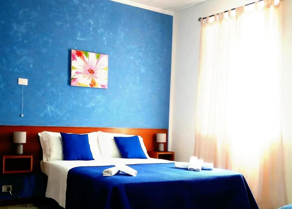Standard Double Room with Twin Beds with Beach Package — Hotel Mercede 2