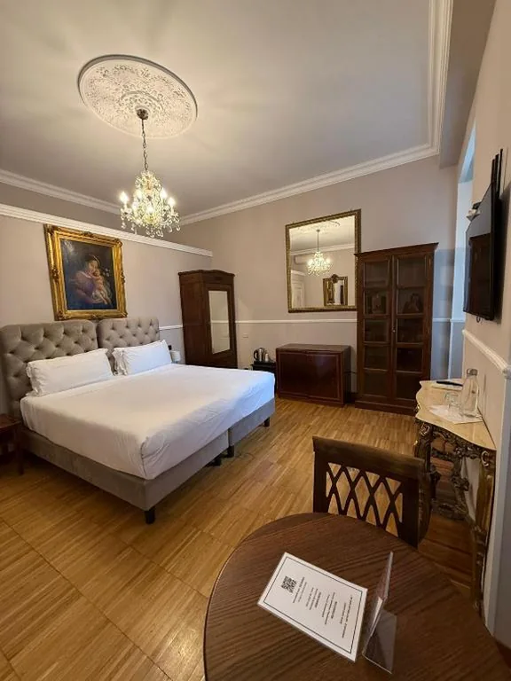 Standard Double/Twin Room — I TRE MOSCHETTIERI – D’ARTAGNAN Luxury Guest House