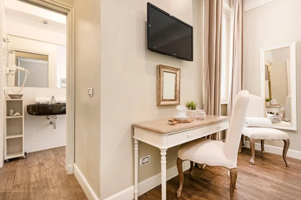 Standard Double/Twin Room — Le Stanze Di Elle