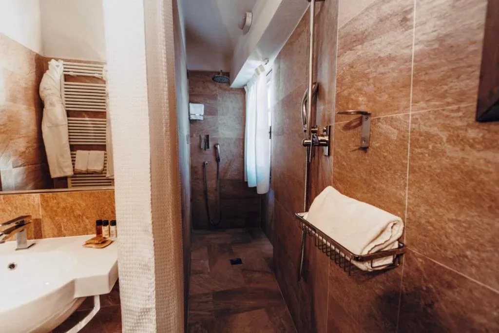 Standard Double/Twin Room — Locanda La Brenva – Estella Hotel Collection & Experience