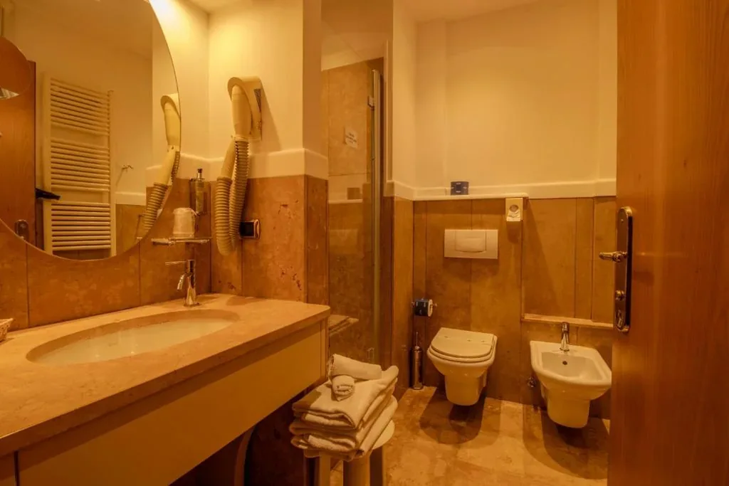 Standard Double/Twin Room — Paradise Hotel & Wellness