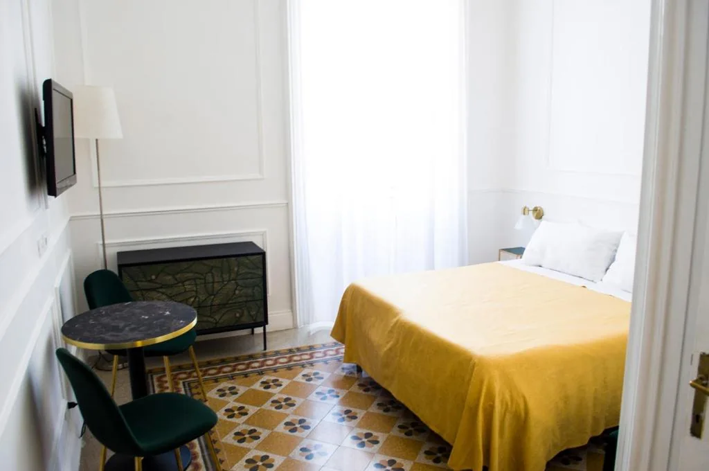 Camera Standard Matrimoniale/Doppia con Letti Singoli con Balcone — Relais Mazzini