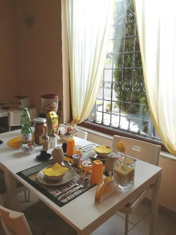 Standard Double Room/Twin Room — The Yellow House