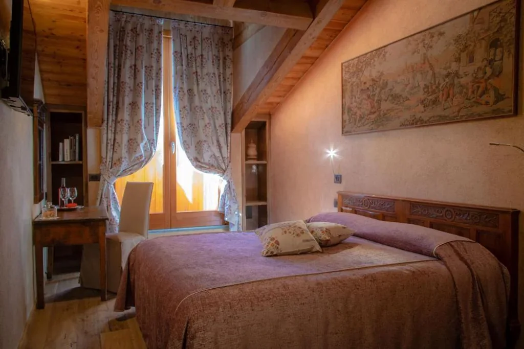 Standard Double/Twin Room — Wine-Farm La Source