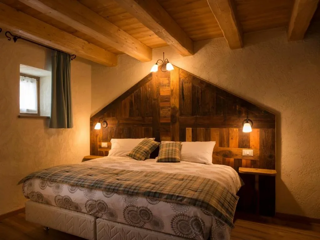 Superior Room with Whirlpool Bath — Chambres d’hôtes La Moraine Enchantée