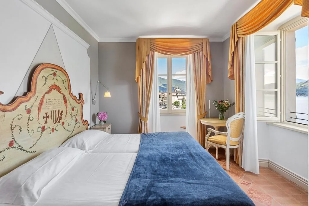 Superior Twin Room with Lake View — Hotel Cannobio