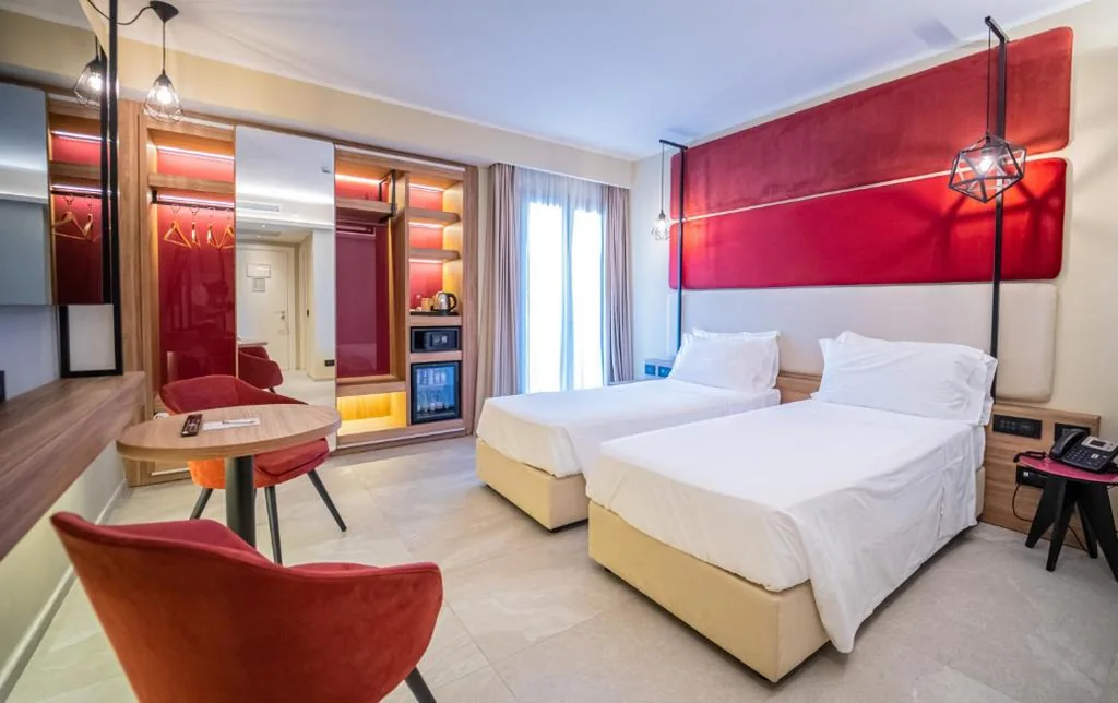 Superior Double Room with Single Beds - Non-Smoking — Best Western Plus Sabaudia Hotel