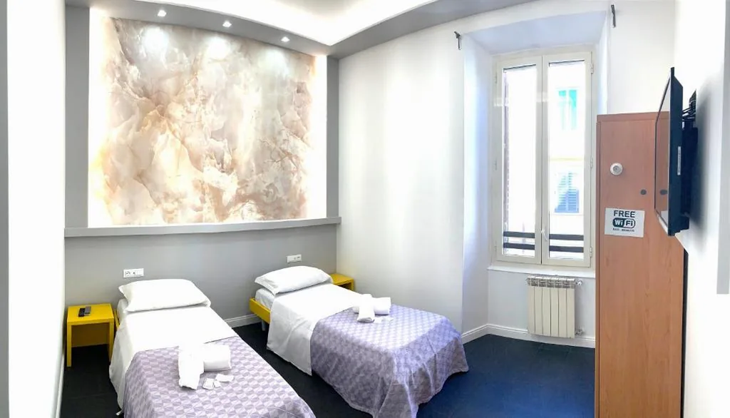 Superior Double Room with Single Beds — Residenza Giustiniani
