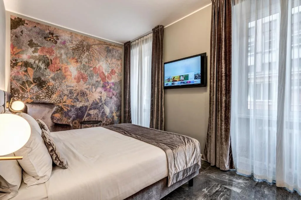 Superior Double/Twin Room — Apollo Boutique Hotel