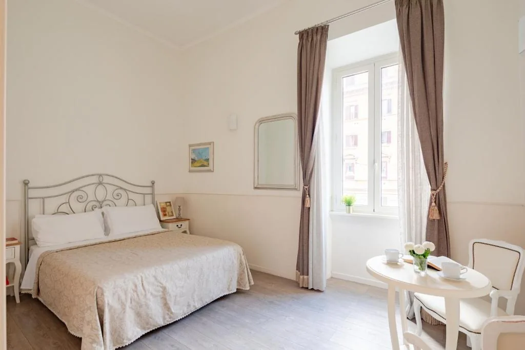 Superior Double/Twin Room — Dante’s in Vaticano