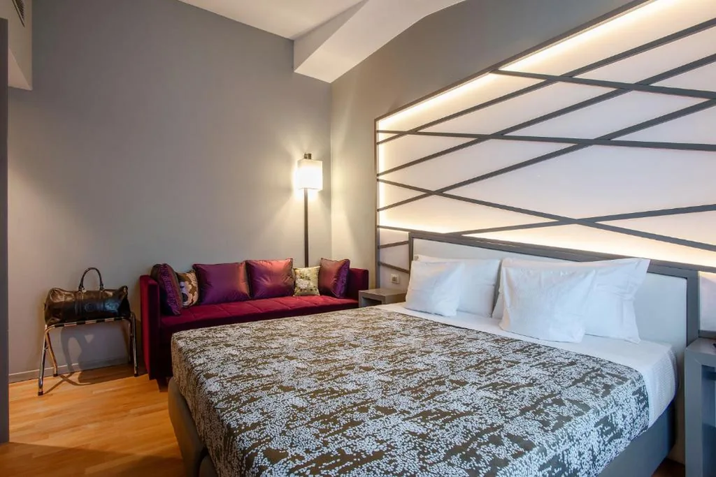 Superior Double/Twin Room with Terrace — Fortyfive Squared Hotel
