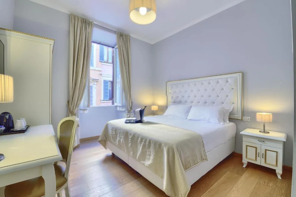 Superior Double/Twin Room — Gravina Suite Frattina