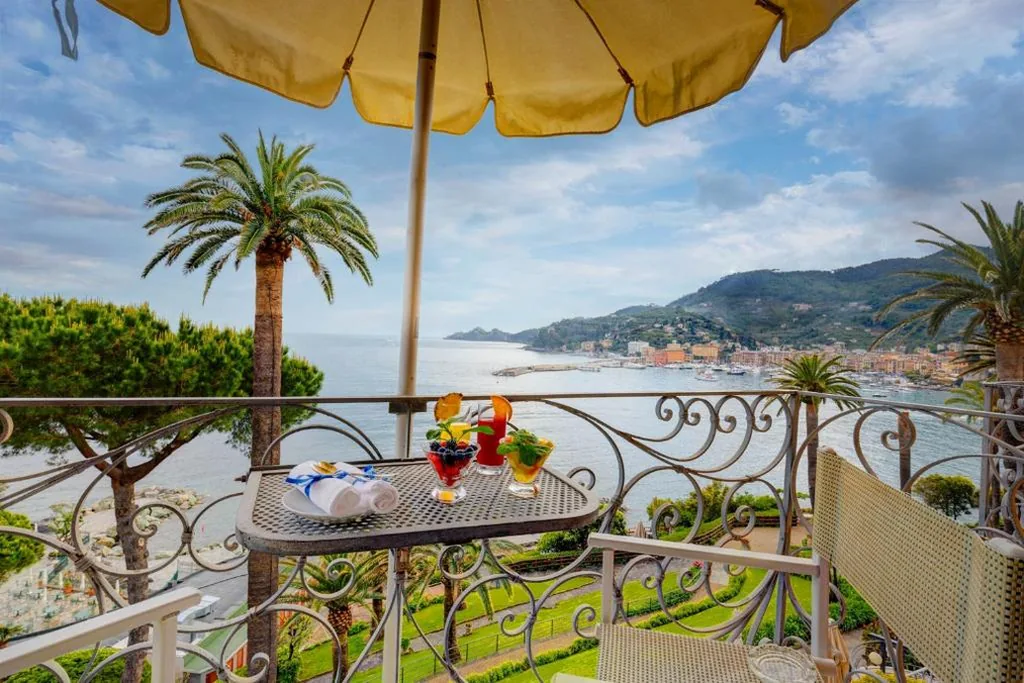 Camera Superior Matrimoniale/Doppia con Letti Singoli con Vista Mare — Hotel Continental