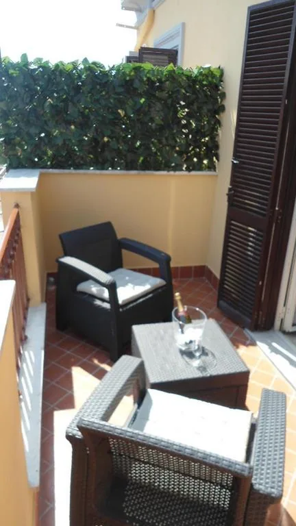 Camera Superior Matrimoniale/Doppia con Letti Singoli con Terrazza — Hotel Indipendenza