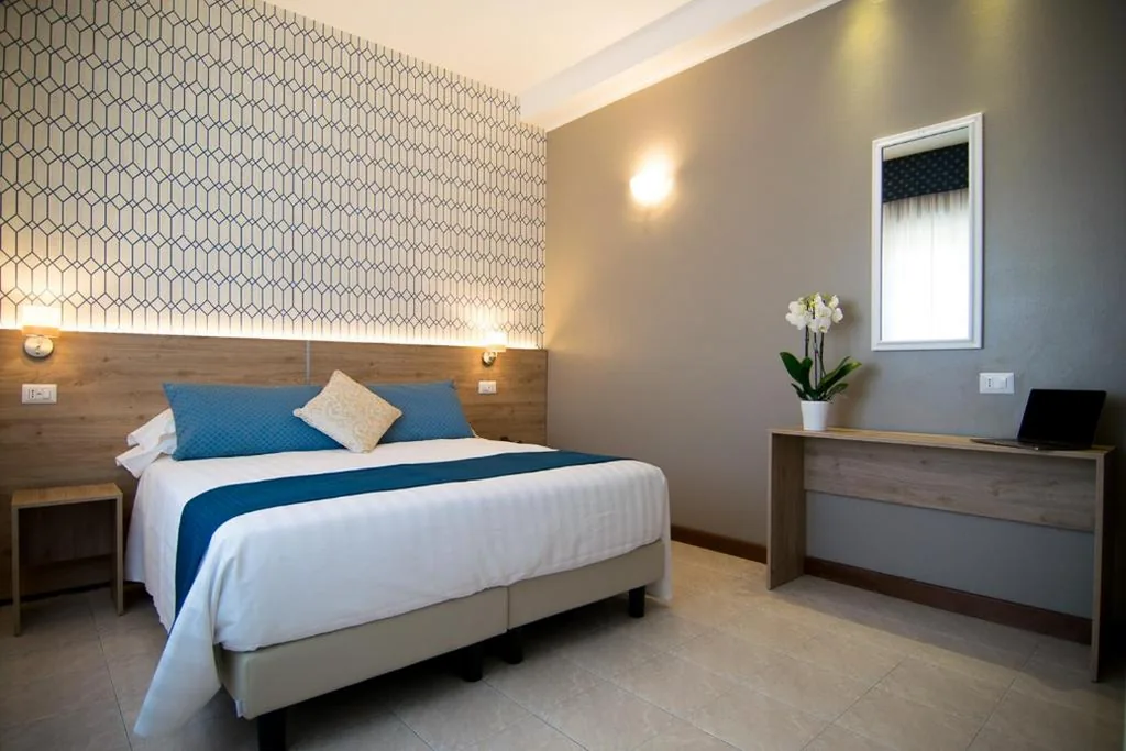 Superior Double/Twin Room — Hotel Pacific