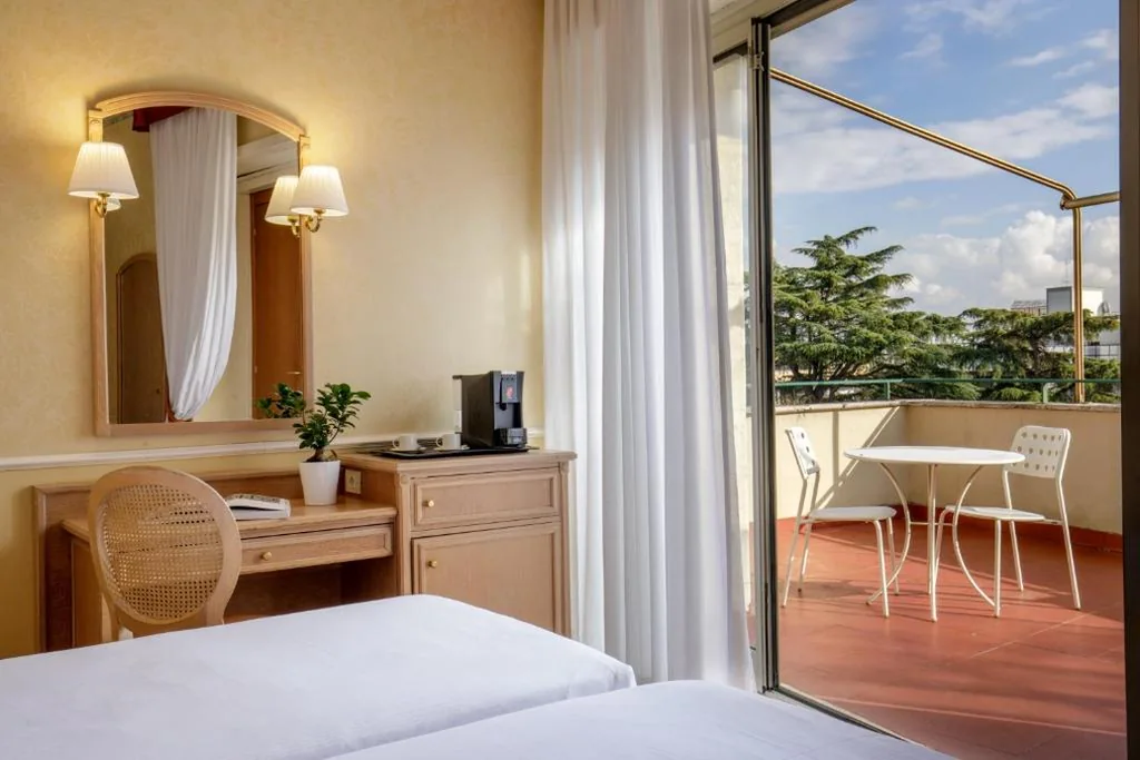 Superior Double/Twin Room — Hotel Santa Costanza by OMNIA hotels