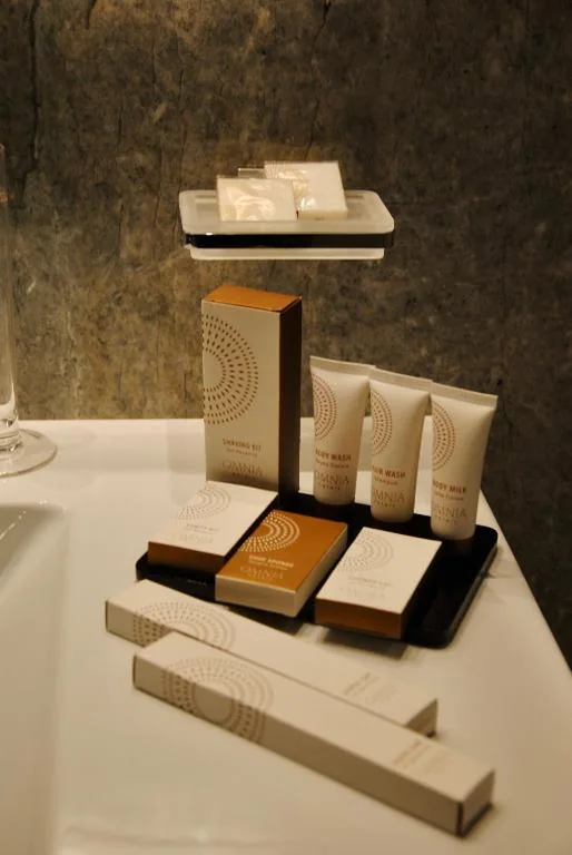 Camera Superior Matrimoniale/Doppia con Letti Singoli — Hotel St Martin by OMNIA hotels