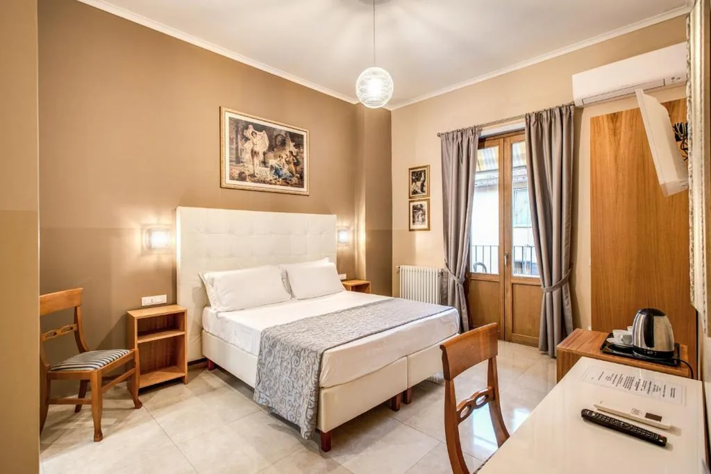 Camera Superior Matrimoniale/Doppia con Letti Singoli — La Residenza Suites