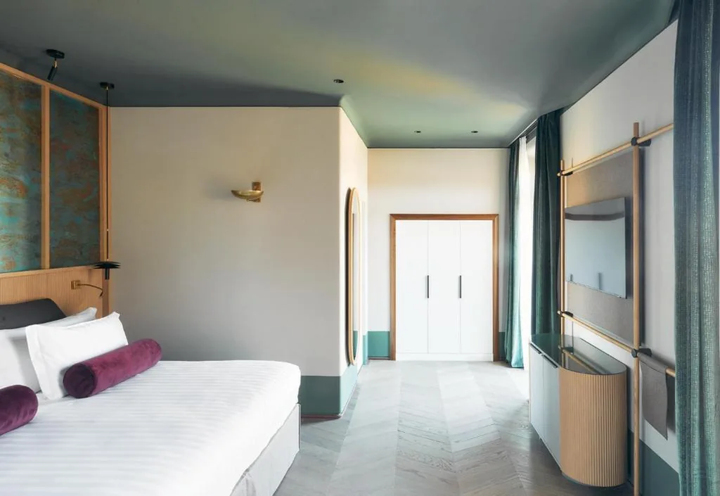 Superior Double/Twin Room with City View — Palazzo Velabro, a Member of Design Hotels