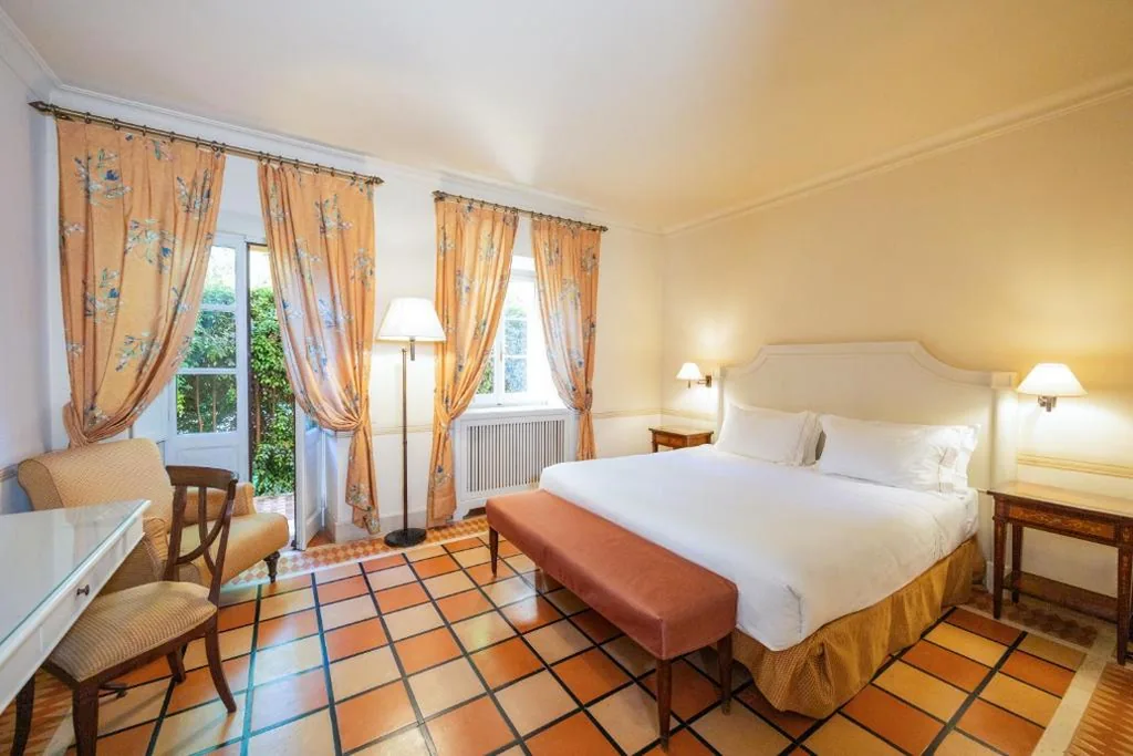 Camera Superior Matrimoniale/Doppia con Letti Singoli — QC Grand Hotel Roma