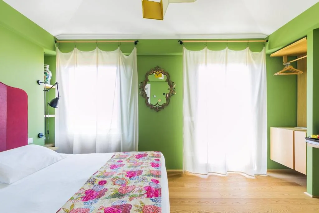 Superior Double/Twin Room with Terrace — Rarity Suites