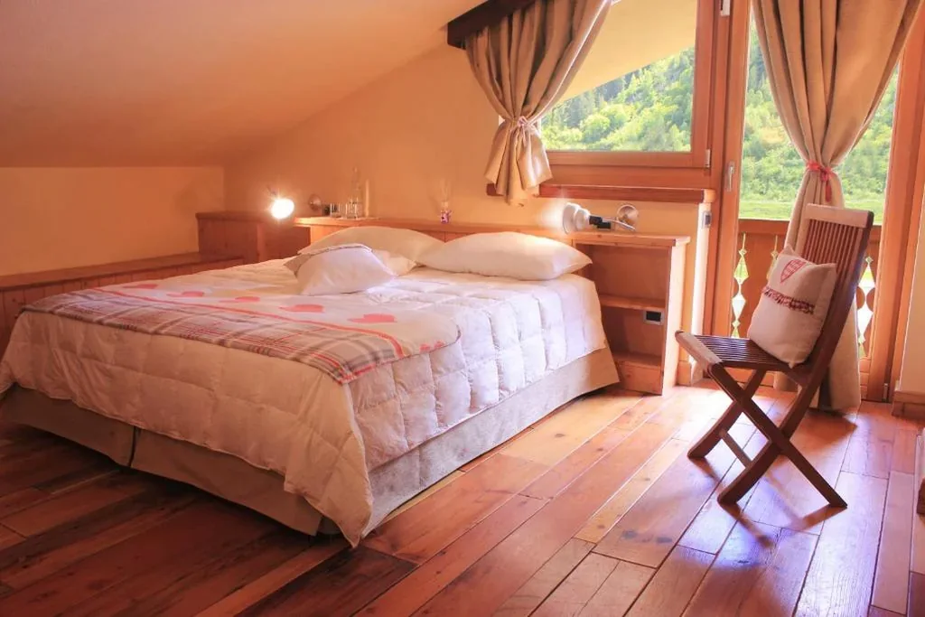 Superior Double/Twin Room with Balcony — Shatush Hotel