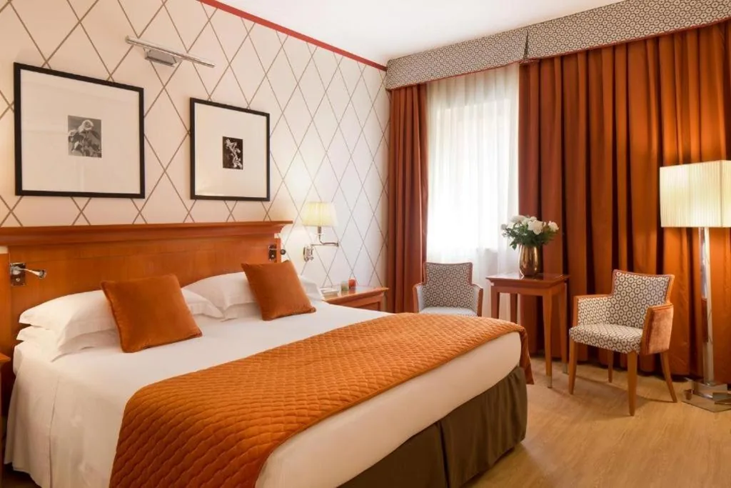 Superior Double/Twin Room — Starhotels Metropole