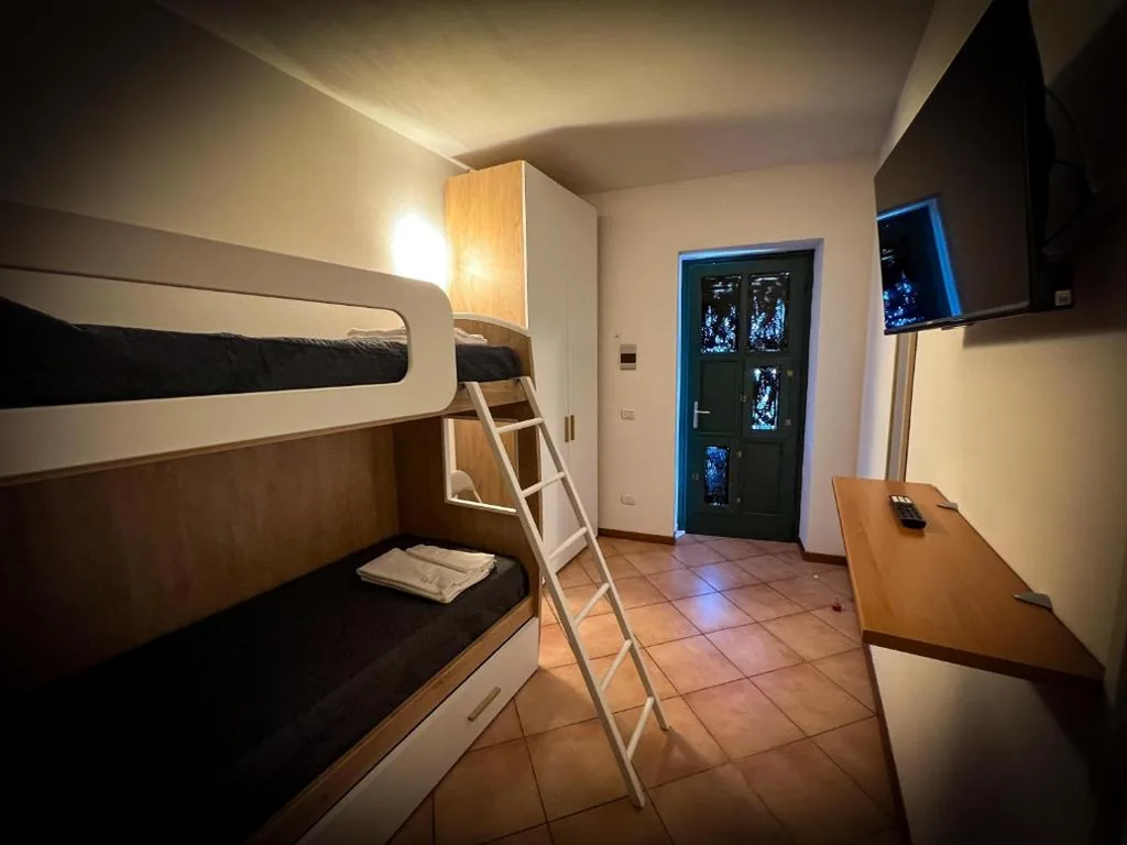 Triple Room — Al Mille