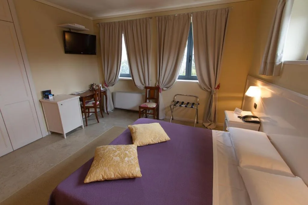Camera Tripla — Albergo della Ceramica