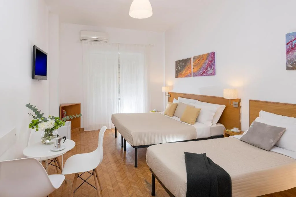 Triple Room — Aurelia 429 Fine Town House