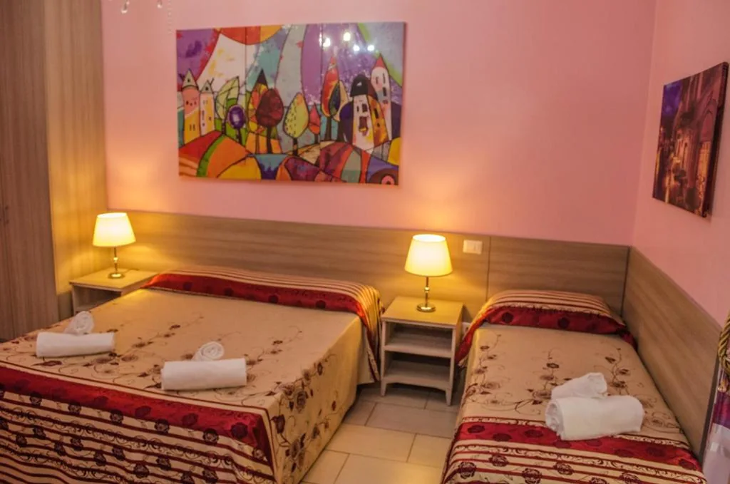 Camera Tripla — B&B Roma Castle Termini