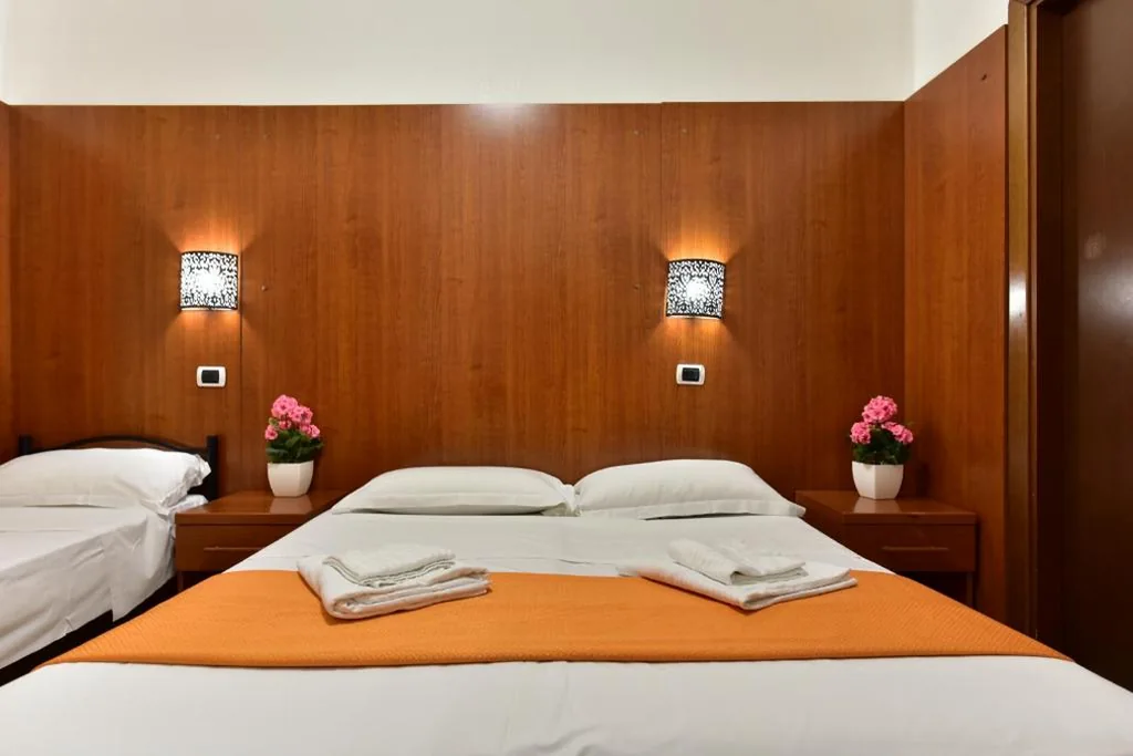 Triple Room — B&B Rome Terminal House