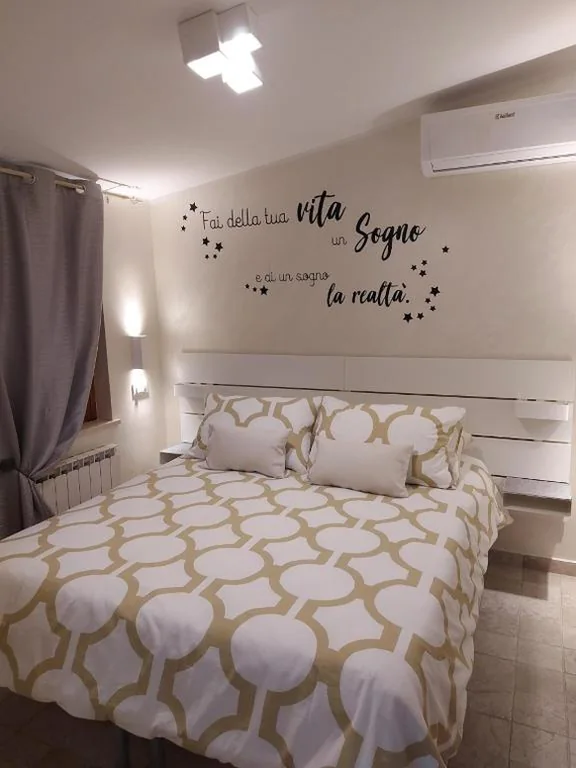Basic Triple Room — B&B Ferro di Cavallo