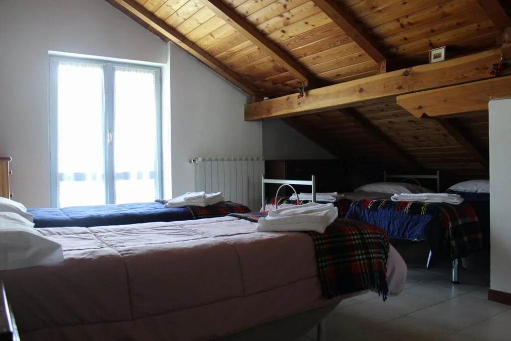Basic Triple Room — Casa per ferie BeatoRosaz