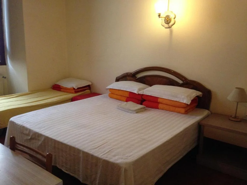Triple Room — Botel Inn