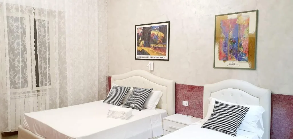 Triple Room — Captin Home Roma