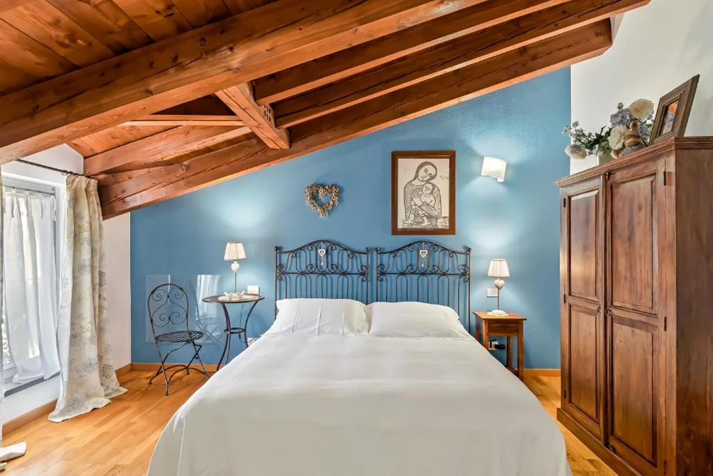 Camera Tripla Classic — Affittacamere La Collina Degli Ulivi