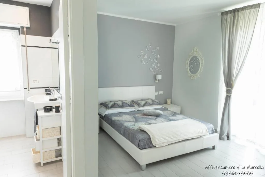 Camera Tripla Classic — Affittacamere Villa Marcella
