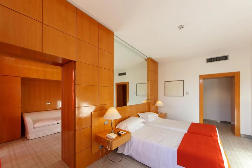 Classic Triple Room — Albani Hotel Roma