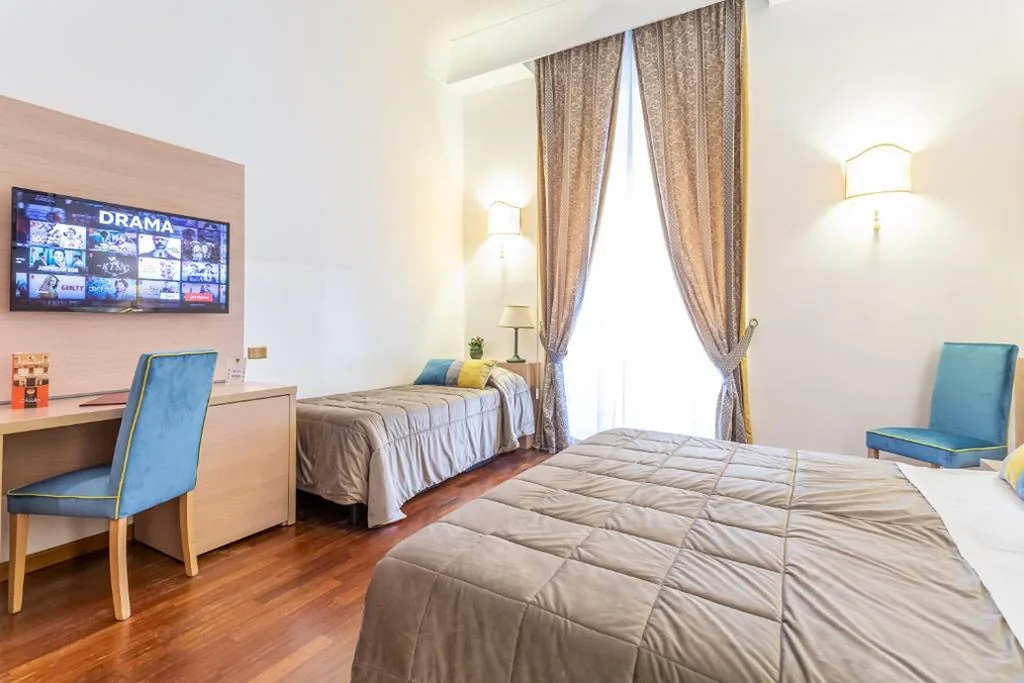 Camera Tripla Classic — Hotel Medici