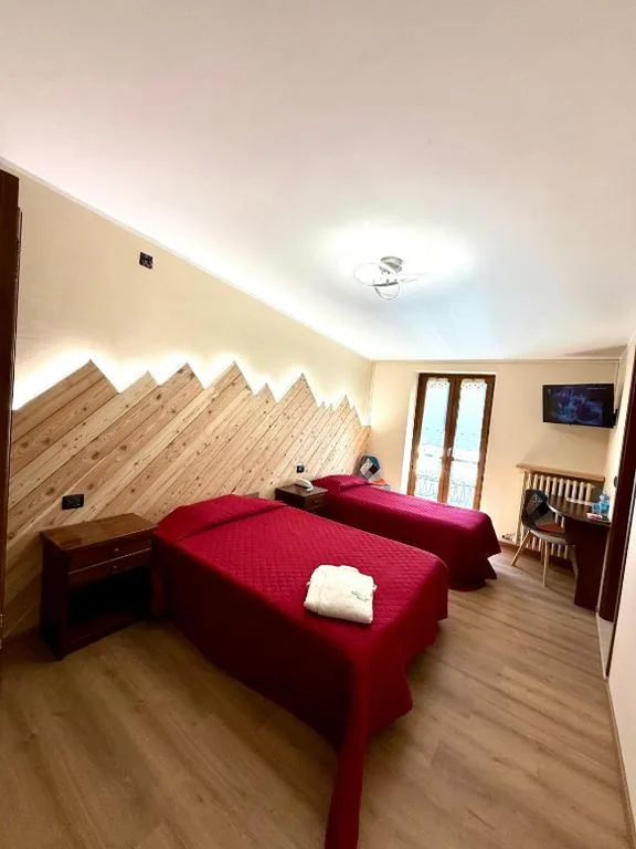 Camera Tripla Classic — Hotel Ristorante Ligure